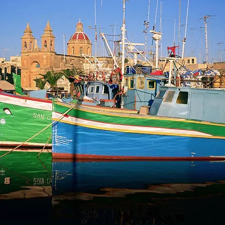 Stylish 2br Escape In St Julians سانت جوليان