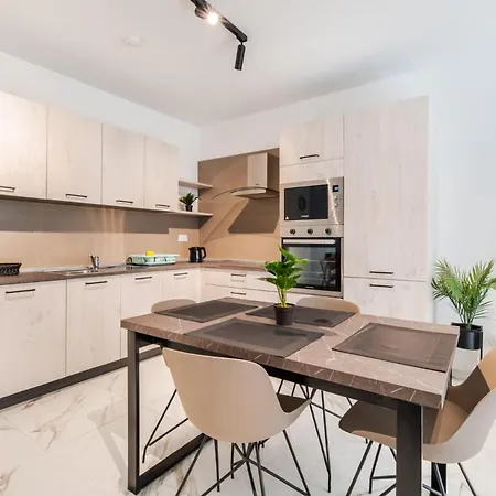 Stylish 2br Escape In St Julians