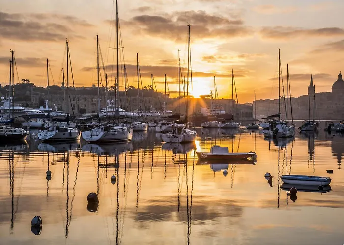 Stylish 2br Escape In St Julians By Buena Vista Appartamento