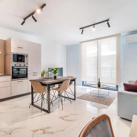 Stylish 2br Escape In St Julians By Buena Vista San Giuliano