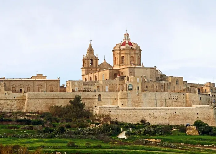 Stylish 2br Escape In St Julians By Buena Vista Apartamento San Julián