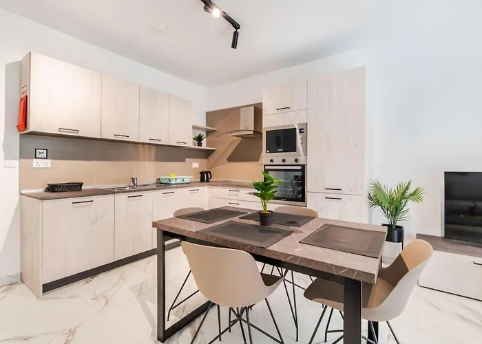 Stylish 2br Escape In St Julians By Buena Vista